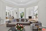 13320 Mulholland Drive - Photo 33