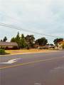 1095 Main - Photo 2