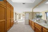 9015 Doubletree Ln - Photo 31