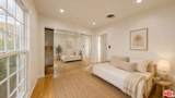19022 Sylvan Street - Photo 5