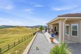 3180 Lakeside Village - Photo 40