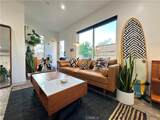 6156 Burwood Avenue - Photo 10