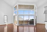 5216 Yarmouth Avenue - Photo 4