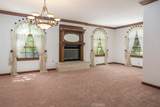 24537 Peachland Avenue - Photo 11