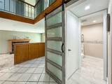2235 Burnside - Photo 15