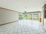2235 Burnside - Photo 18