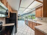 2235 Burnside - Photo 25