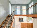 2235 Burnside - Photo 26