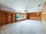 2235 Burnside - Photo 47