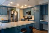 123 La Salle - Photo 48