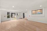 9755 Noble Ave - Photo 16