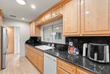 9755 Noble Ave - Photo 18