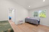 9755 Noble Ave - Photo 19