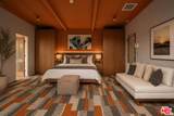 8411 Hollywood Boulevard - Photo 10