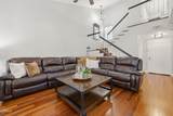 924 Sandberg Lane - Photo 6