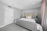 848 Huntington - Photo 18