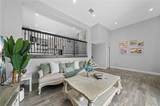 848 Huntington - Photo 6