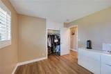 9542 52nd - Photo 20