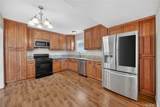 220 Dexter Street - Photo 15