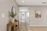 224 Mills - Photo 4