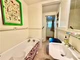 9520 Oak Place - Photo 19