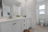 16071 Riverton Avenue - Photo 14