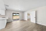 10157 Avenue R8 - Photo 14