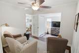2049 Glenoaks - Photo 14