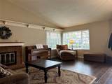 12737 Winter Avenue - Photo 11