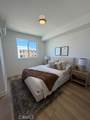 402 W Grand - Photo 15
