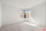 620 Gramercy Place - Photo 19