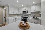 745 Bradley Avenue - Photo 4