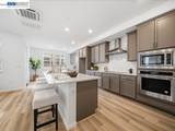 2802 Tradewind Ct - Photo 3