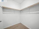 2802 Tradewind Ct - Photo 32