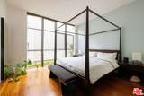 825 Kings Road - Photo 25