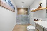 2928 Lawrence - Photo 36