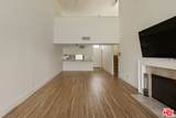 1900 Vine Street - Photo 8