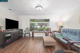 2308 Pine Knoll Dr - Photo 15