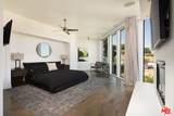 2231 Sunset Plaza Drive - Photo 17