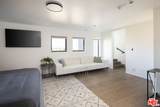 2231 Sunset Plaza Drive - Photo 31
