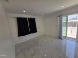 10926 Woodward Avenue - Photo 18