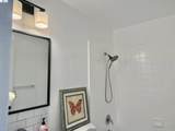 680 Fargo Ave - Photo 19