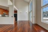 11150 Glenoaks - Photo 2