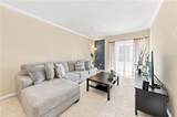 838 Pine - Photo 2