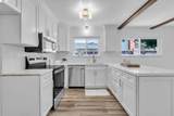 1859 Lynwood Dr - Photo 2