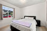 2245 Pine Avenue - Photo 16