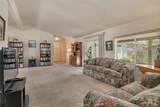2050 Springfield Drive - Photo 10