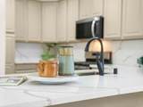 806 Font Terrace - Photo 19