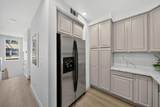 806 Font Terrace - Photo 22