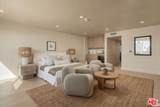 18 Voyage Street - Photo 32